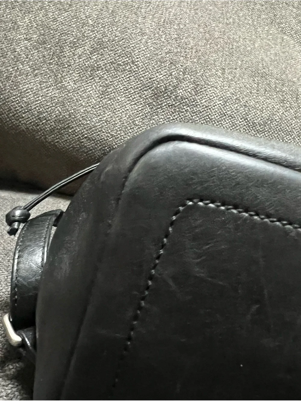 EXCELLENT CONDITION Coach Black Leather DayPack Back pack - Authentic! - Picture 11 of 12